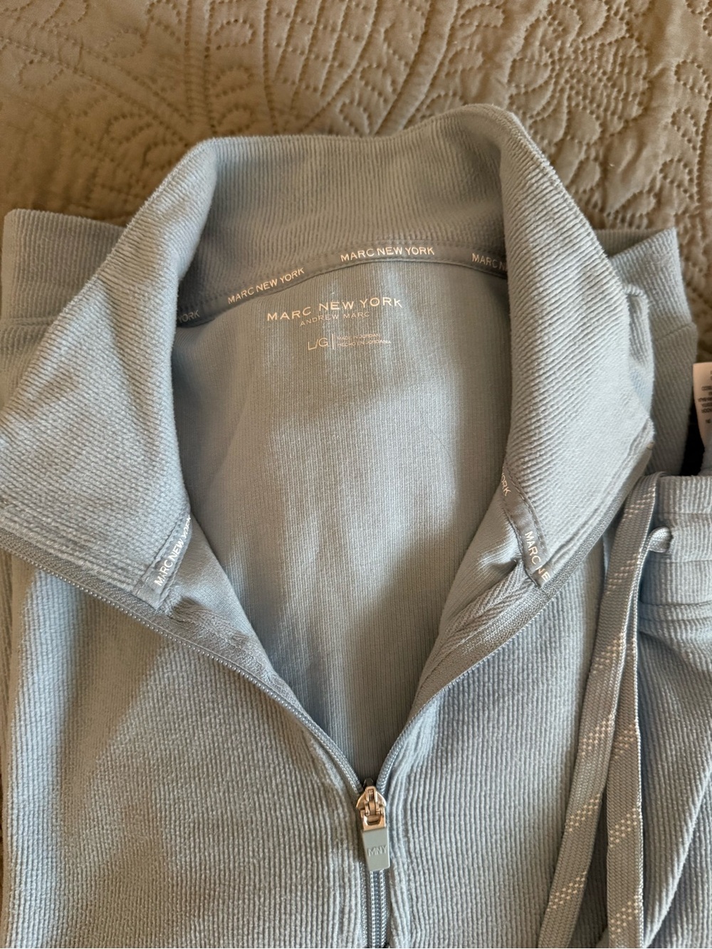 Marc Jacobs New York Light Blue Quarter-Zip Sweatshirt & Jogger Set - Picture 2 of 3